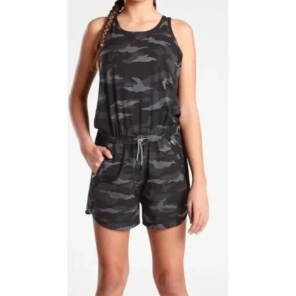 Athleta Girl On The Go Romper Size XL/14 - Picture 1 of 11